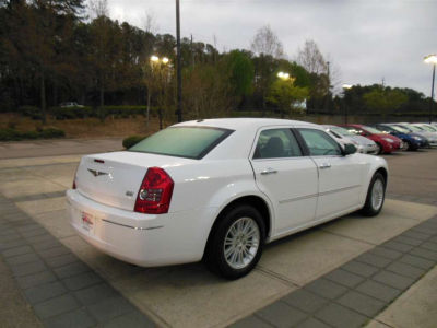 2010 Chrysler 300  Touring