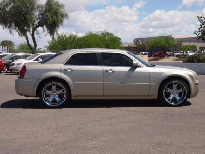 2005 Chrysler 300  Touring