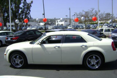 2010 Chrysler 300  Touring