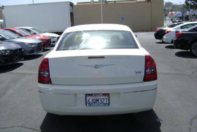 2010 Chrysler 300  Touring