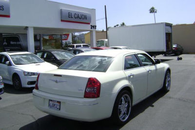 2010 Chrysler 300  Touring