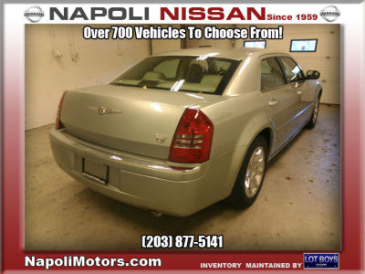 2005 Chrysler 300  Base
