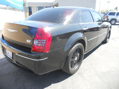 2010 Chrysler 300  Touring