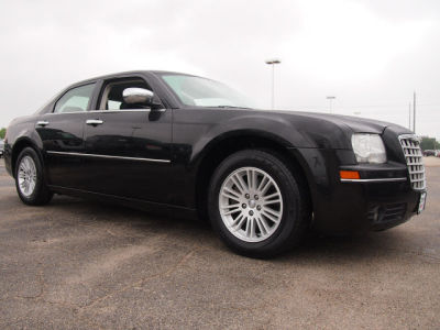 2010 Chrysler 300  Touring