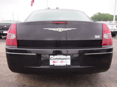 2010 Chrysler 300  Touring