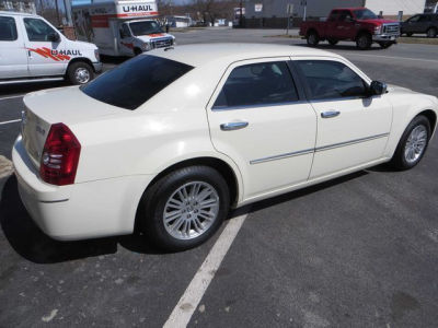 2010 Chrysler 300  Touring