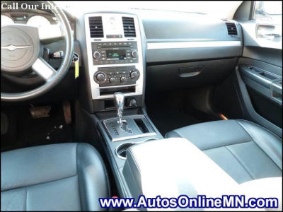 2010 Chrysler 300  Touring