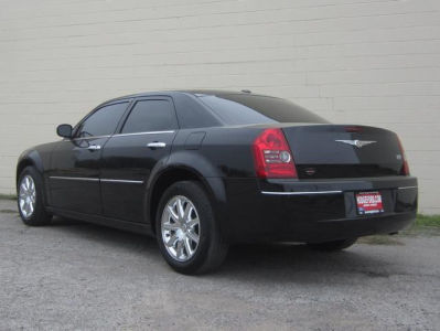 2010 Chrysler 300  Touring