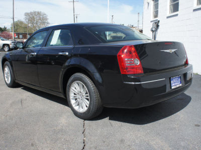 2010 Chrysler 300  Touring