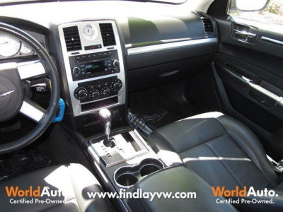 2010 Chrysler 300  Touring