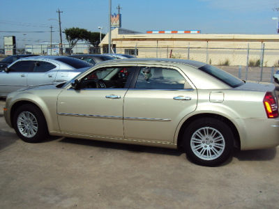 2010 Chrysler 300  Touring