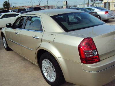 2010 Chrysler 300  Touring
