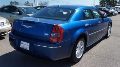 2010 Chrysler 300  Touring