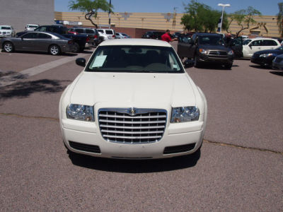 2009 Chrysler 300  LX