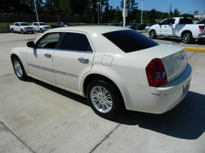 2010 Chrysler 300  Touring