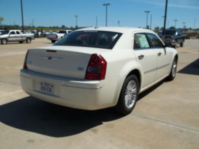 2010 Chrysler 300  Touring