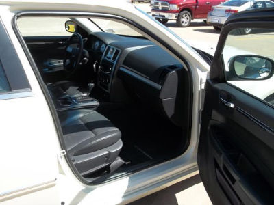 2010 Chrysler 300  Touring