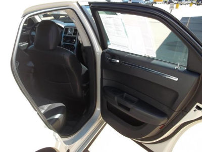 2010 Chrysler 300  Touring