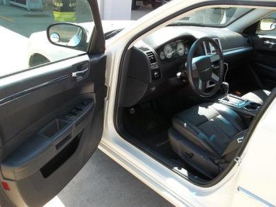 2010 Chrysler 300  Touring