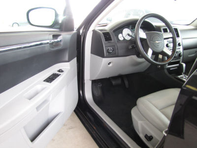 2007 Chrysler 300  Touring