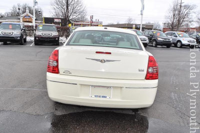 2009 Chrysler 300  Touring