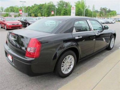 2009 Chrysler 300  LX