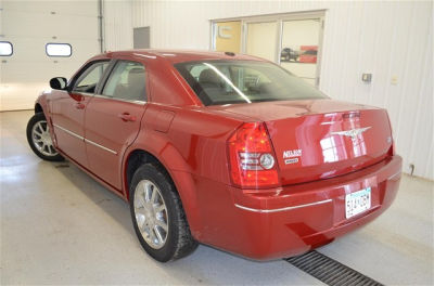 2009 Chrysler 300  Touring/Signature Series