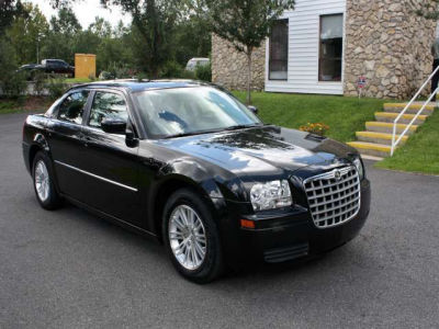 2008 Chrysler 300  LX
