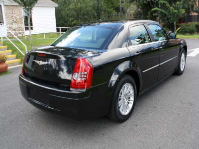 2008 Chrysler 300  LX