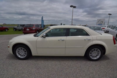 2010 Chrysler 300  Touring