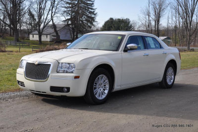 2010 Chrysler 300  Touring Plus