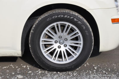 2010 Chrysler 300  Touring Plus