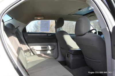 2010 Chrysler 300  Touring Plus