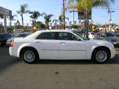 2010 Chrysler 300  Touring