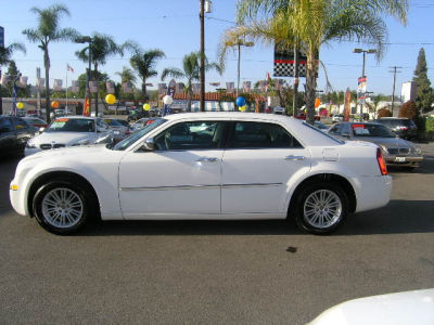 2010 Chrysler 300  Touring