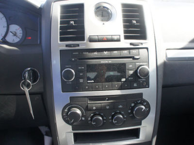 2009 Chrysler 300  Touring