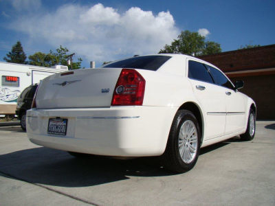 2010 Chrysler 300  Touring Plus