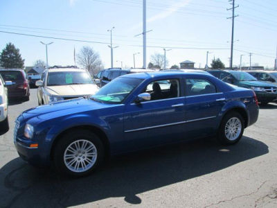 2010 Chrysler 300  Touring