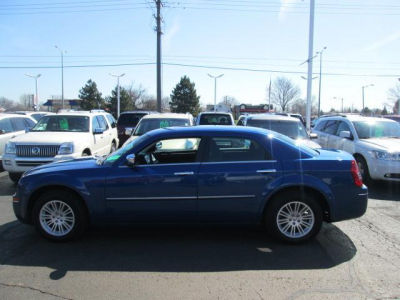 2010 Chrysler 300  Touring