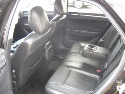 2010 Chrysler 300  Touring