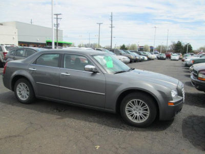 2010 Chrysler 300  Touring