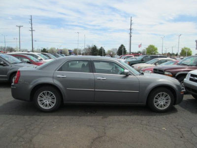 2010 Chrysler 300  Touring