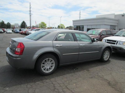 2010 Chrysler 300  Touring
