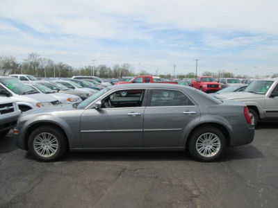 2010 Chrysler 300  Touring