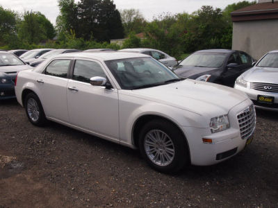 2010 Chrysler 300  Touring