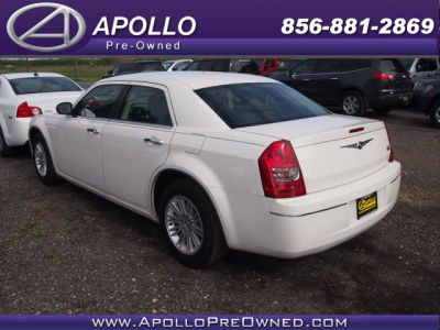 2010 Chrysler 300  Touring