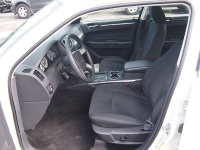 2010 Chrysler 300  Touring