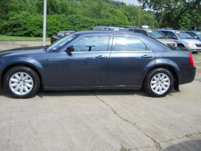2008 Chrysler 300  LX