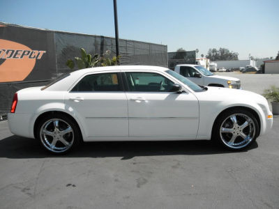 2008 Chrysler 300  LX