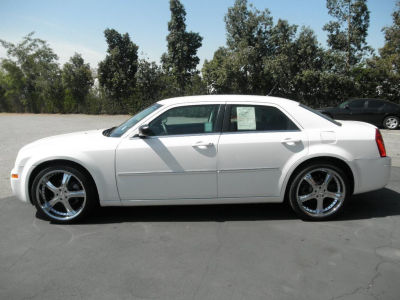 2008 Chrysler 300  LX